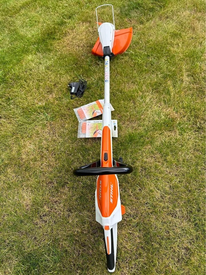 STIHL FSA 45 CORDLESS TRIMMER